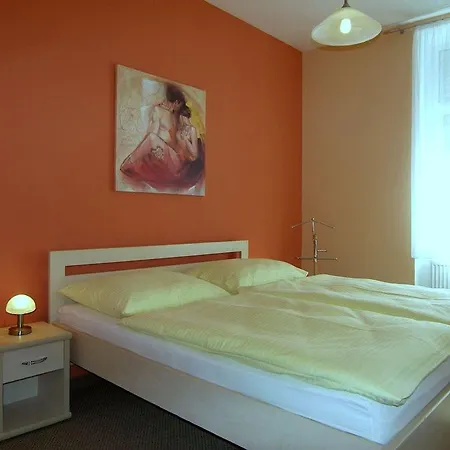 Homely Apartments Villa Christiana Marianske Lazne Room photo